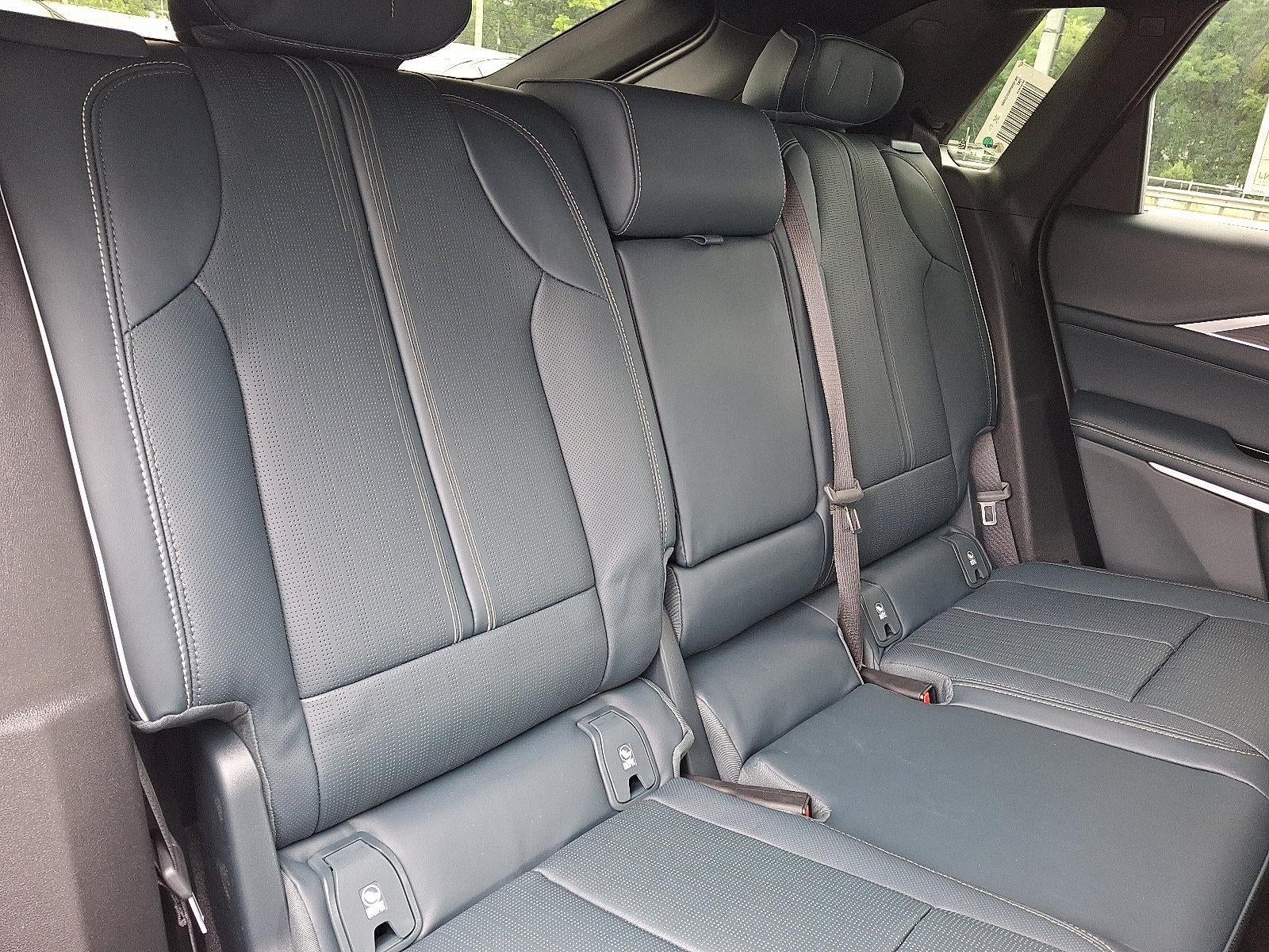 2026 Cadillac LYRIQ 4dr Signature Luxury
