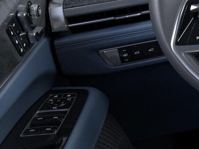 2025 Cadillac ESCALADE IQ AWD Luxury 2