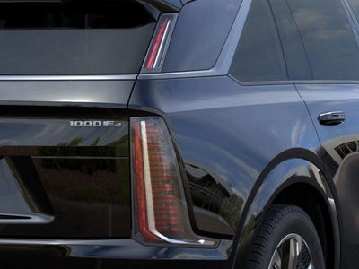 2025 Cadillac ESCALADE IQ AWD Luxury 2