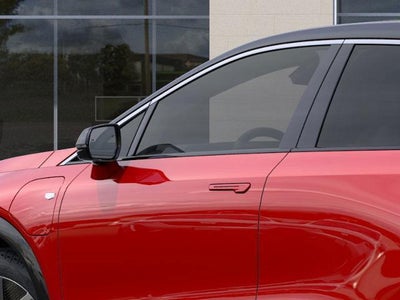 2026 Cadillac OPTIQ 4dr Luxury