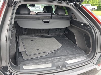 2027 Cadillac OPTIQ 4dr Premium Luxury