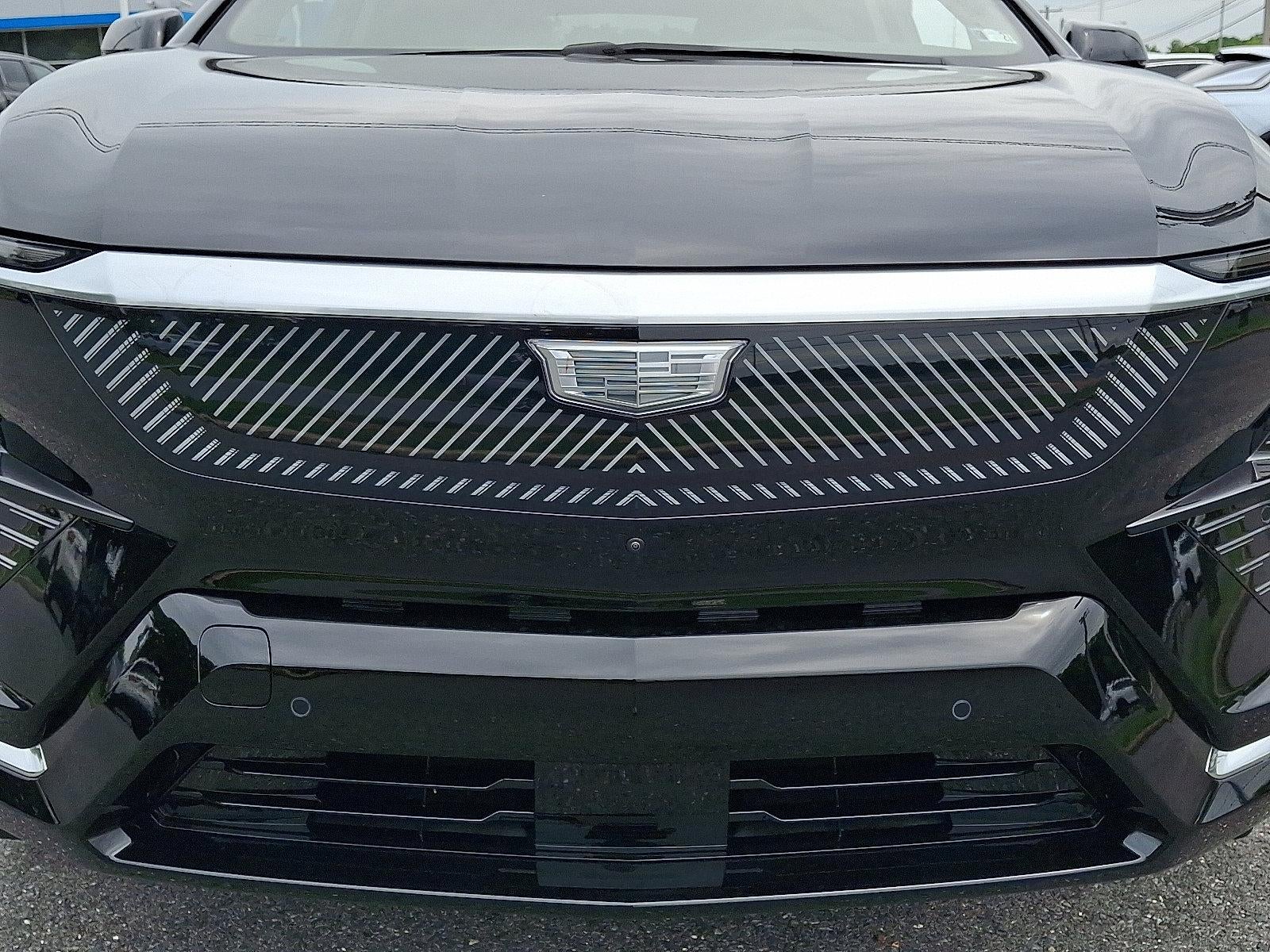 2027 Cadillac OPTIQ 4dr Premium Luxury