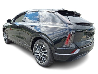 2027 Cadillac OPTIQ 4dr Sport