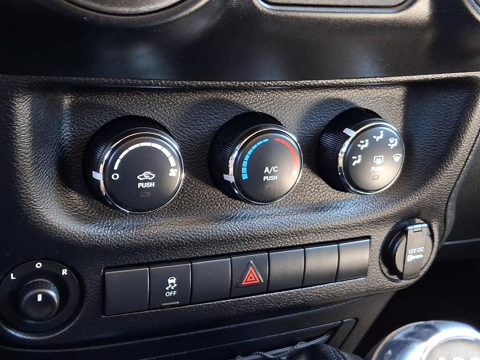 2014 Jeep Wrangler 4WD 2dr Sport