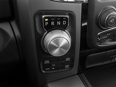 2014 RAM 1500 4WD Crew Cab 5.7 Ft Box Sport