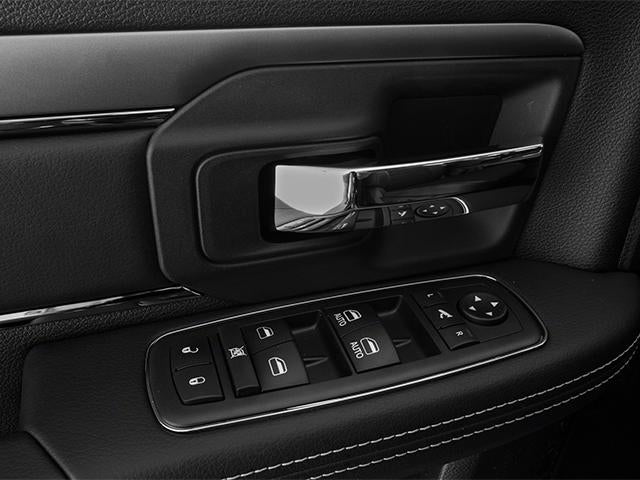 2014 RAM 1500 4WD Crew Cab 5.7 Ft Box Sport