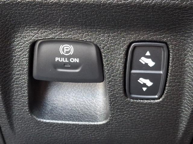 2021 RAM 1500 Rebel 4x4 Crew Cab 5'7" Box