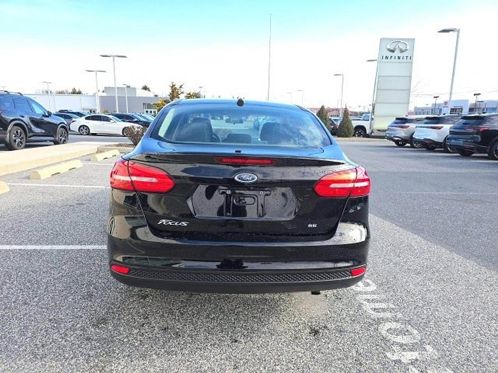 2016 Ford Focus 4dr Sdn SE