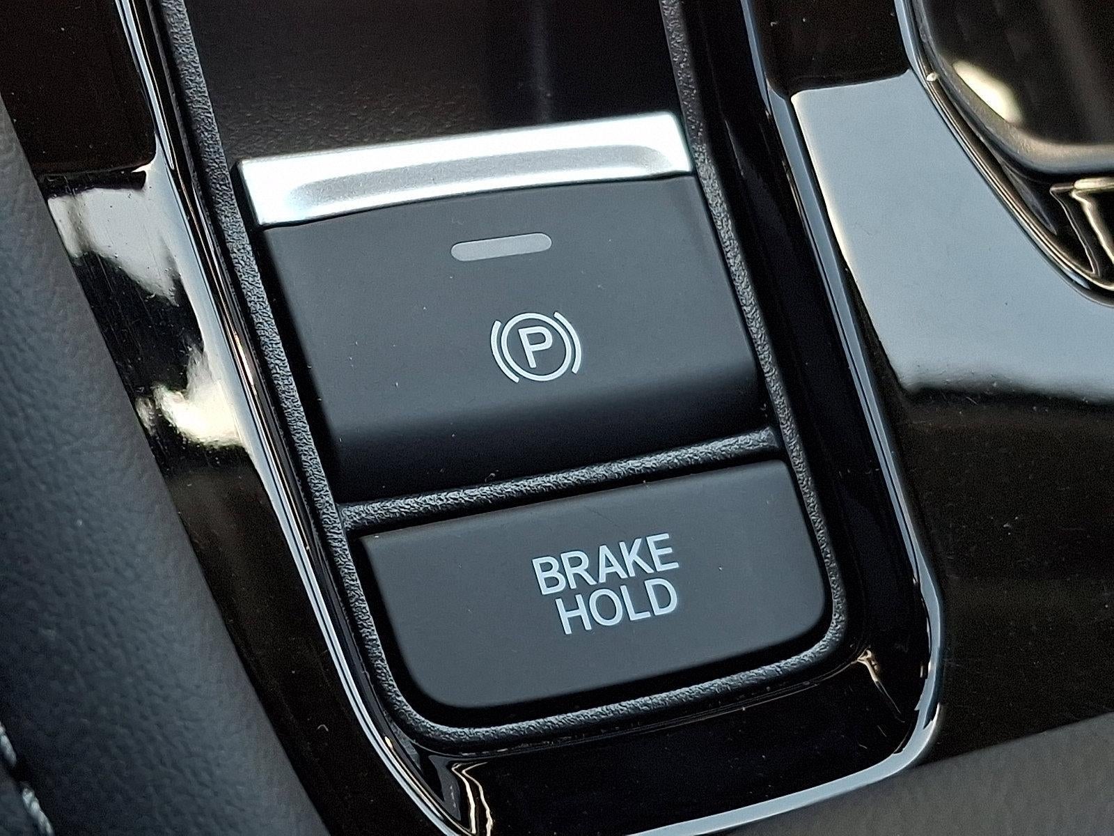 2023 Honda Accord Hybrid Touring Sedan w/o BSI