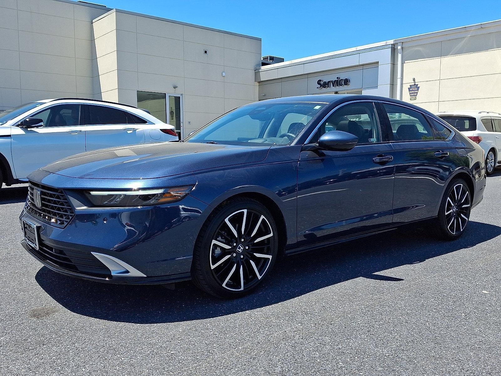 2023 Honda Accord Hybrid Touring Sedan w/o BSI