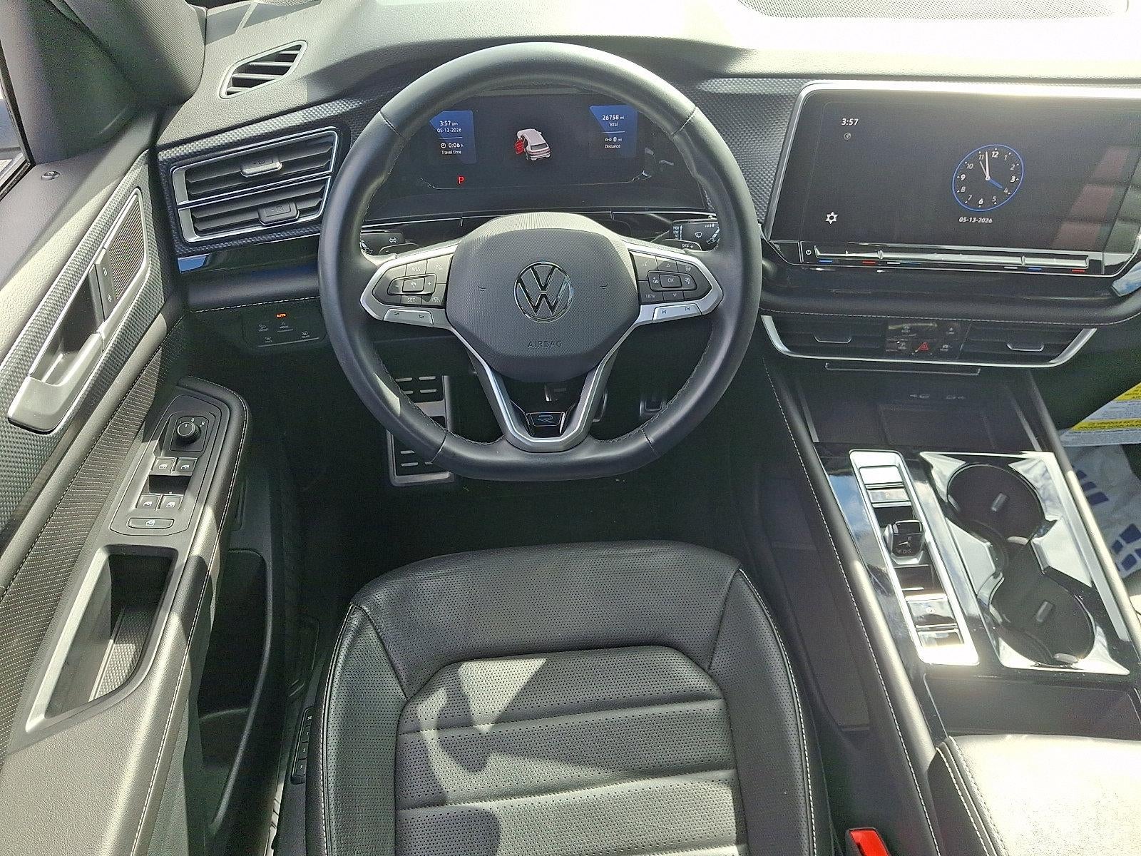 2024 Volkswagen Atlas Cross Sport 2.0T SEL R-Line 4MOTION