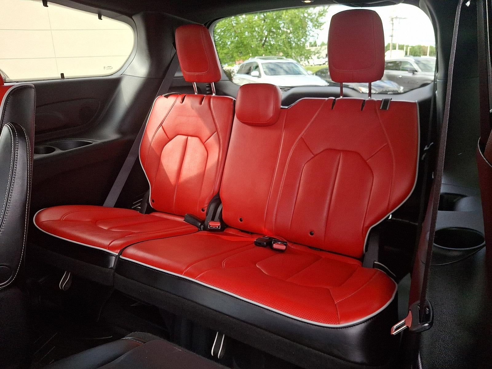 2020 Chrysler Pacifica Hybrid Red S FWD