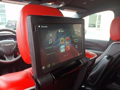 2020 Chrysler Pacifica Hybrid Red S FWD
