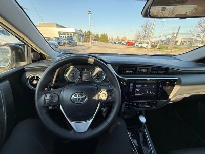 2018 Toyota Corolla SE CVT (Natl)