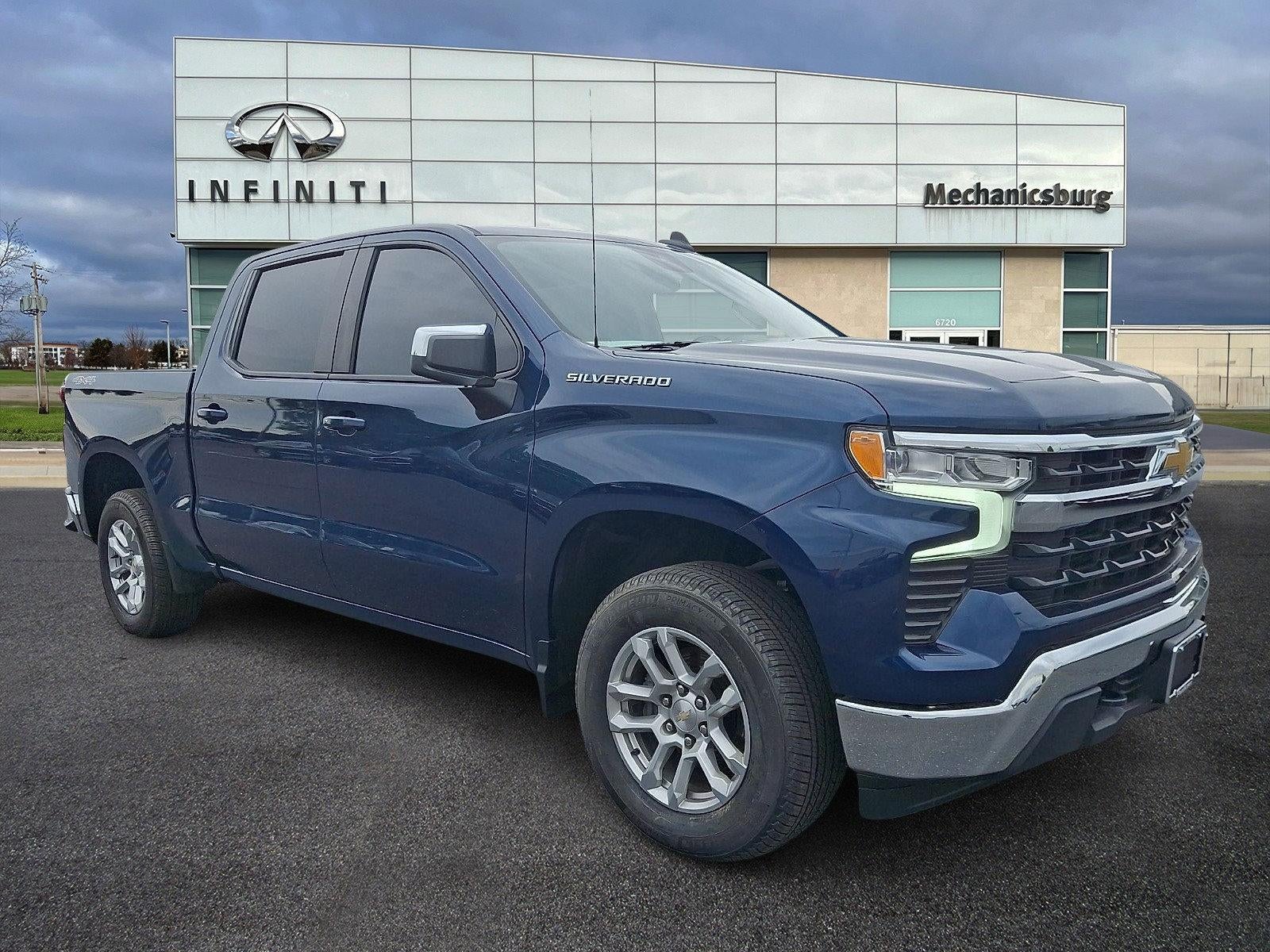 2023 Chevrolet Silverado 1500 Crew Cab Short Box 4-Wheel Drive LT 2FL