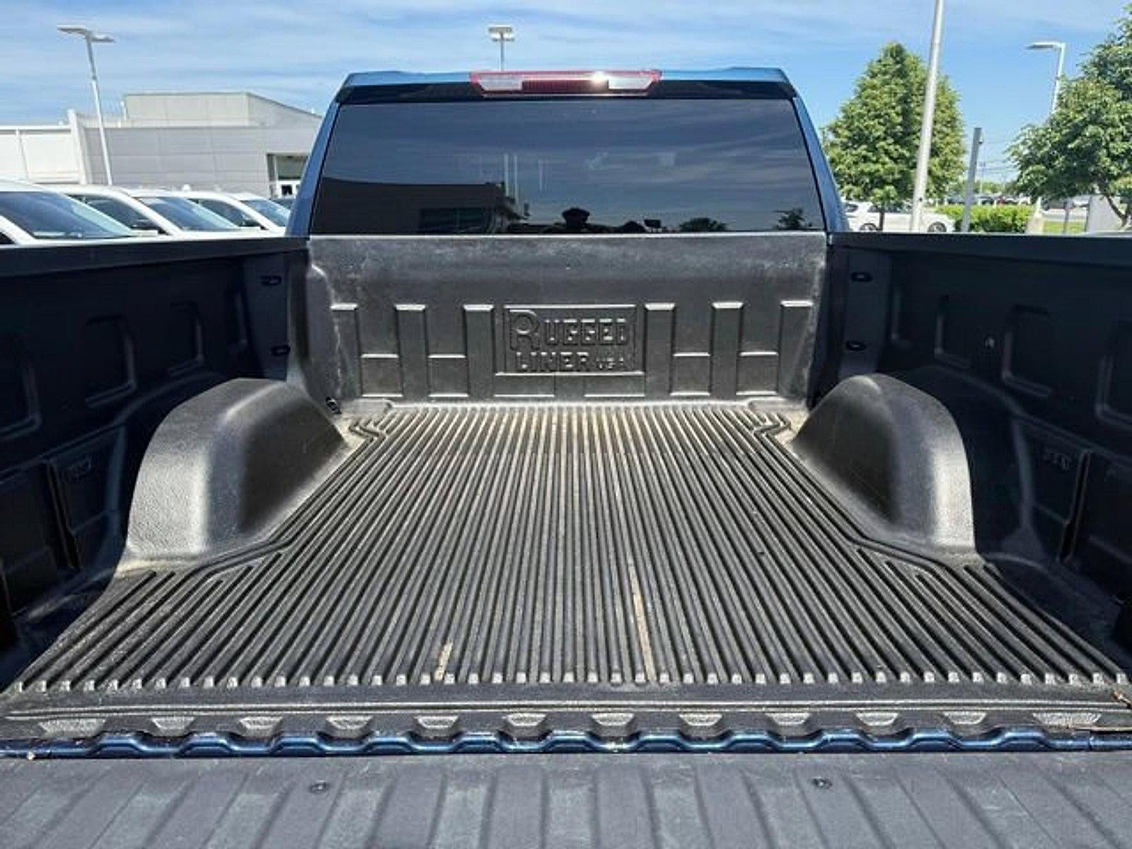2023 Chevrolet Silverado 1500 Crew Cab Short Box 4-Wheel Drive LT 2FL