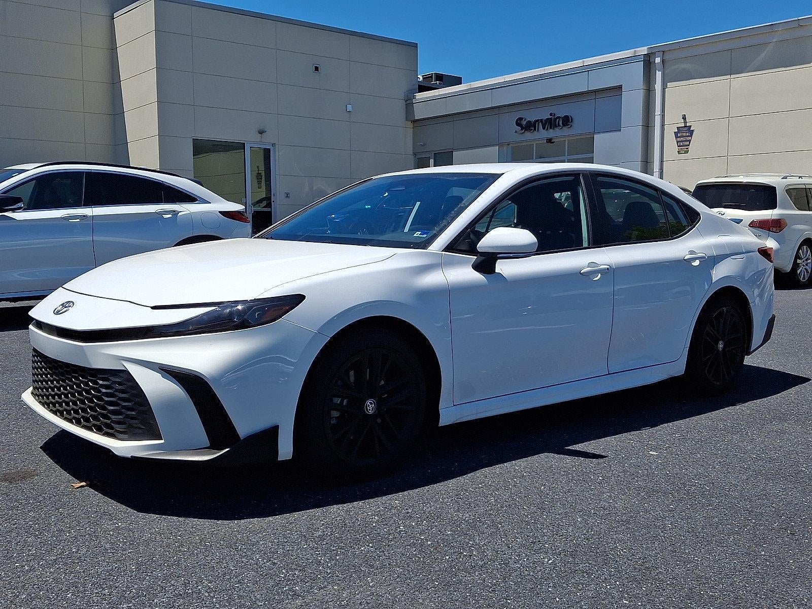 2026 Toyota Camry SE (SE)