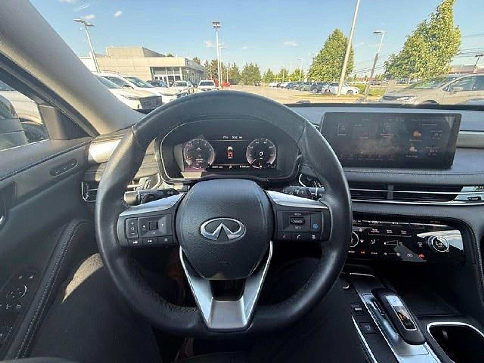 2023 INFINITI QX60 LUXE AWD