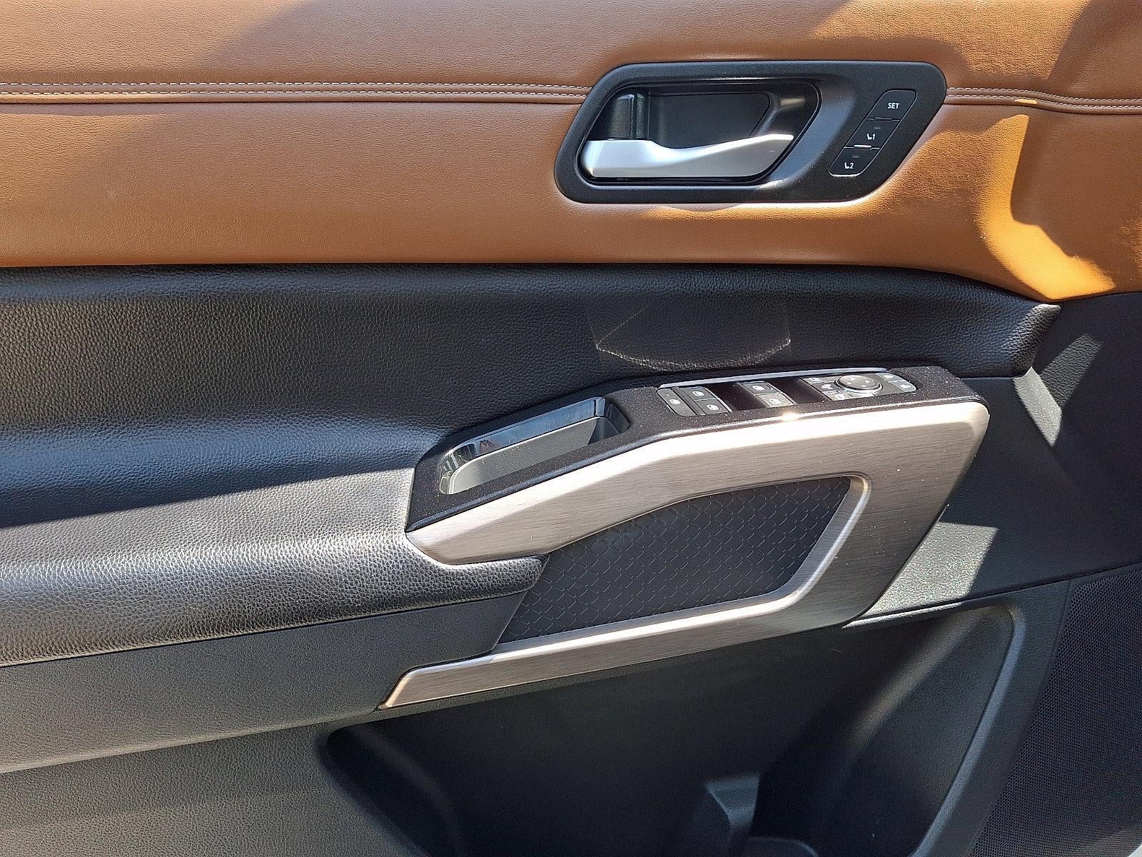 2023 Nissan Pathfinder Platinum 4WD