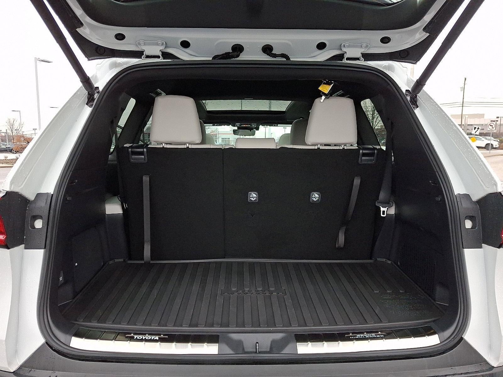 2026 Toyota Grand Highlander Hybrid MAX Limited AWD (Natl)