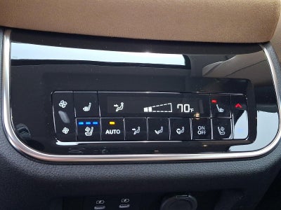 2025 INFINITI QX80 LUXE AWD