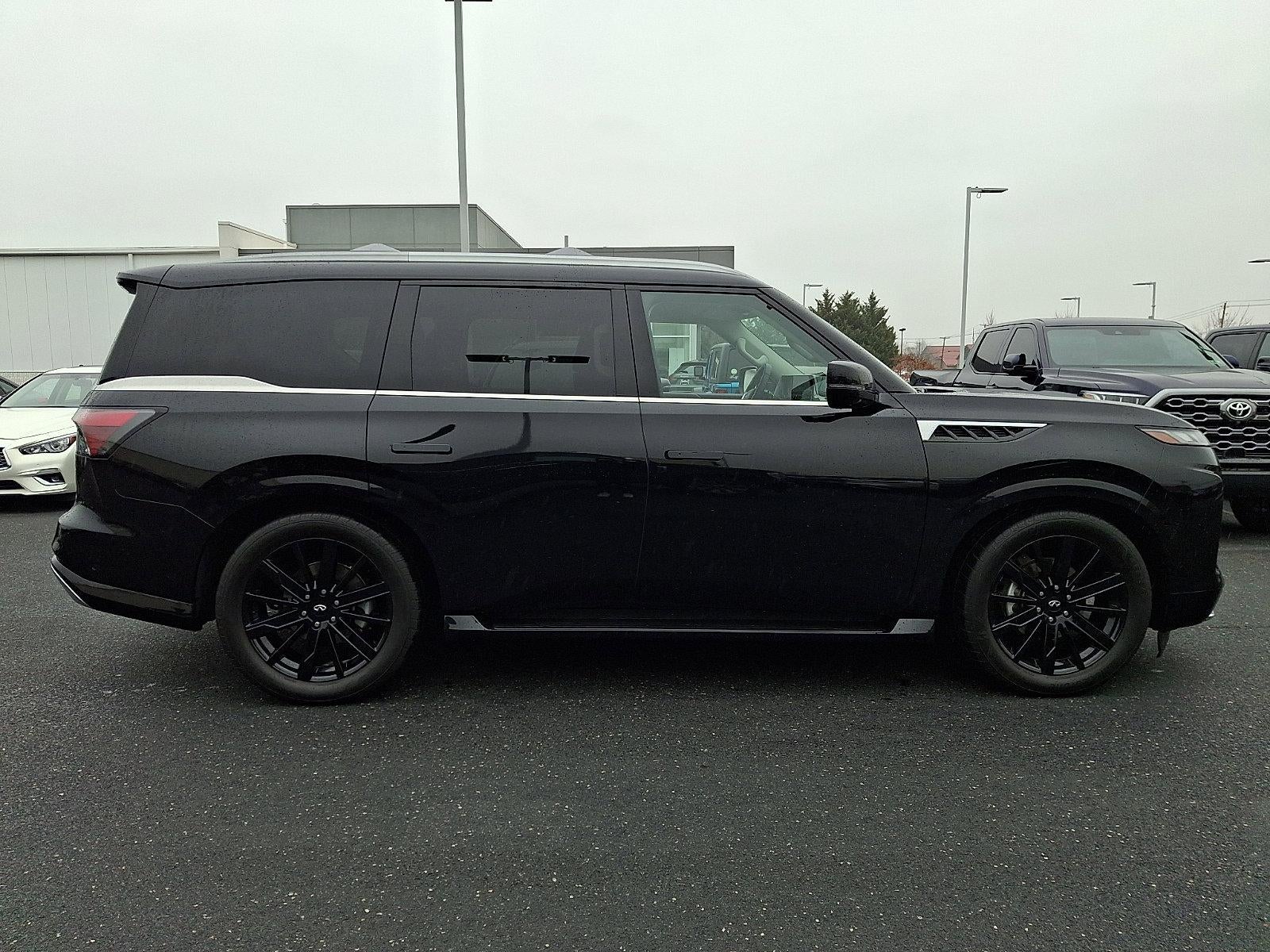 2025 INFINITI QX80 SENSORY AWD