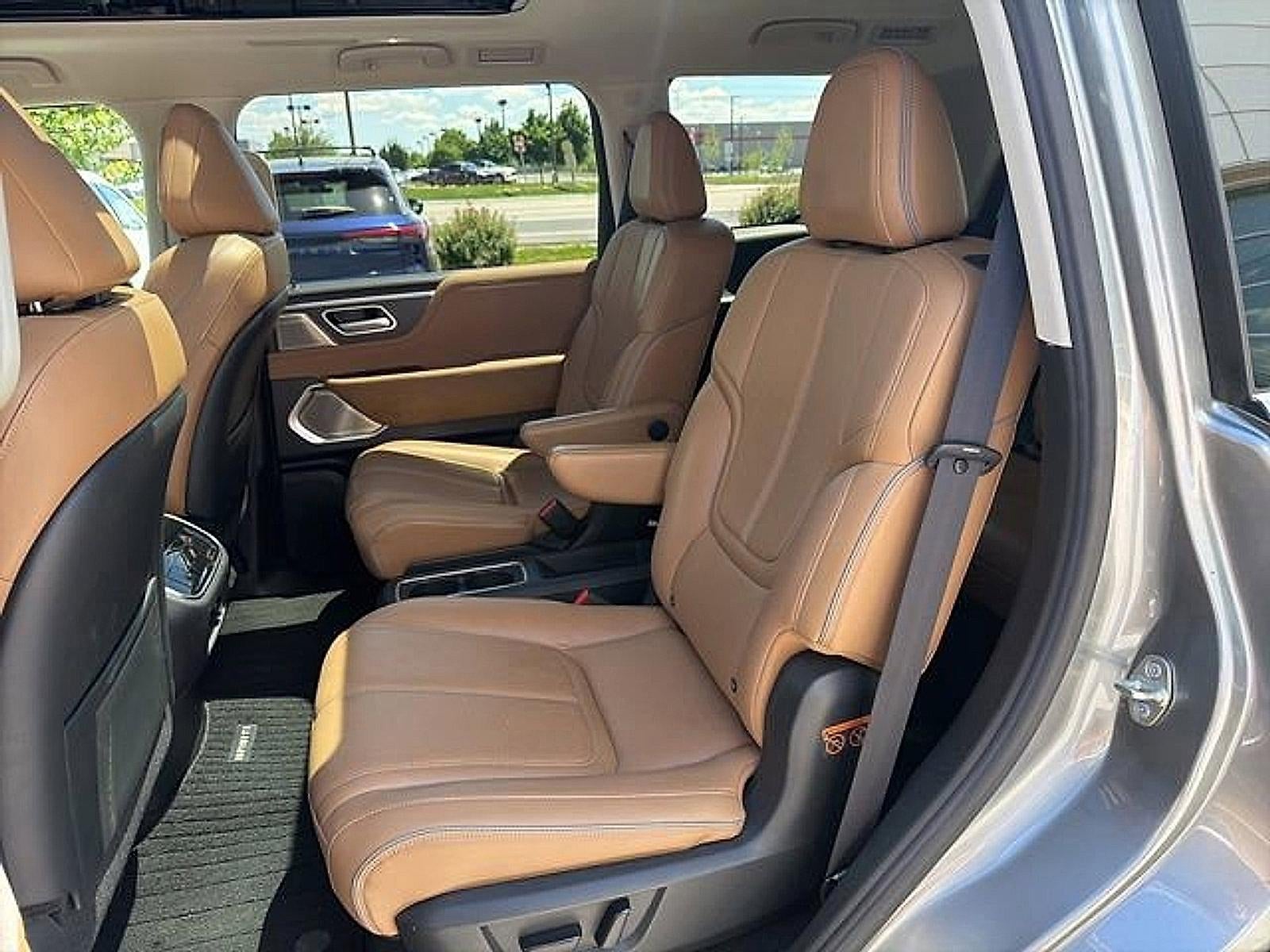2025 INFINITI QX80 SENSORY AWD