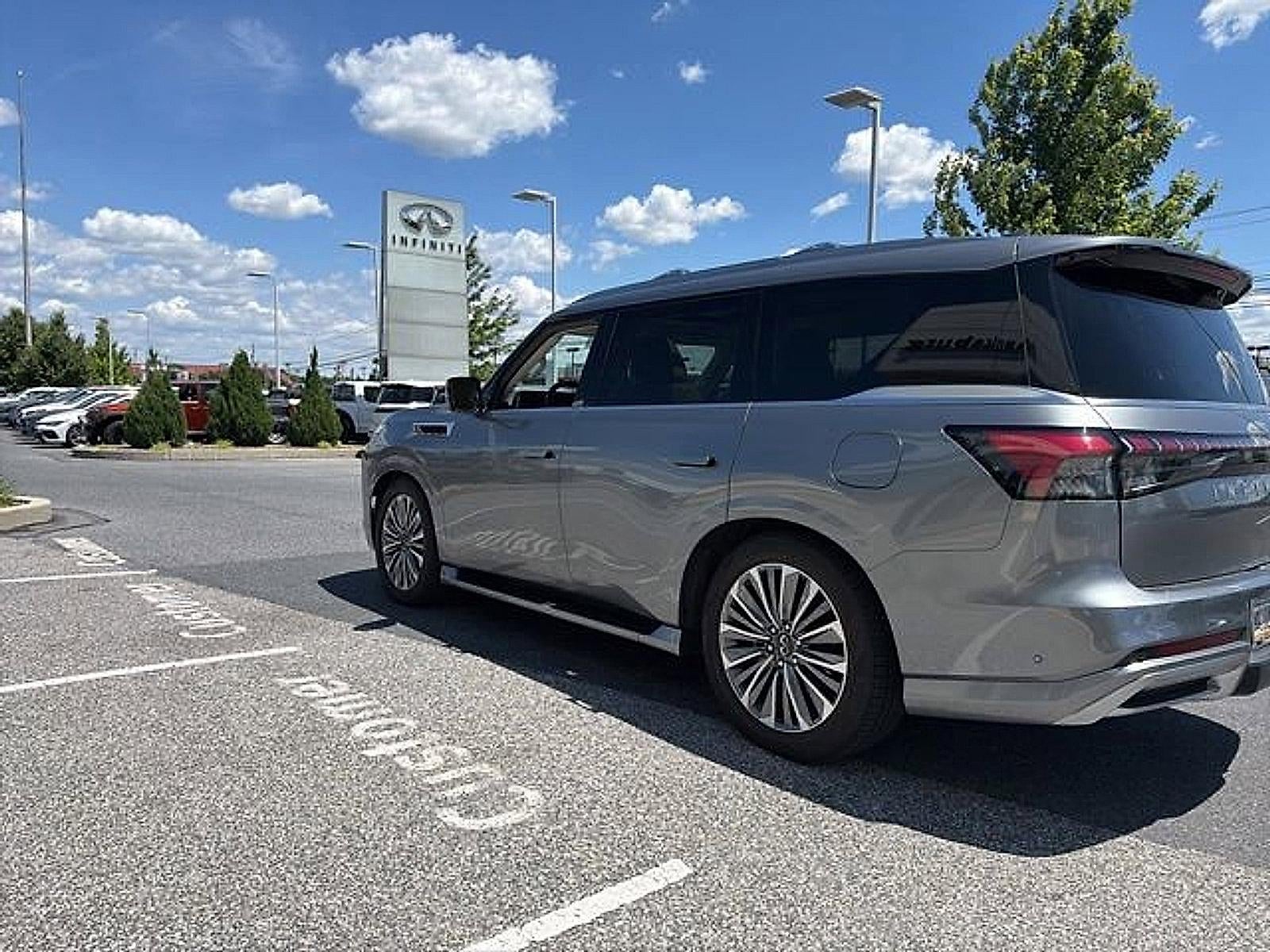2025 INFINITI QX80 SENSORY AWD