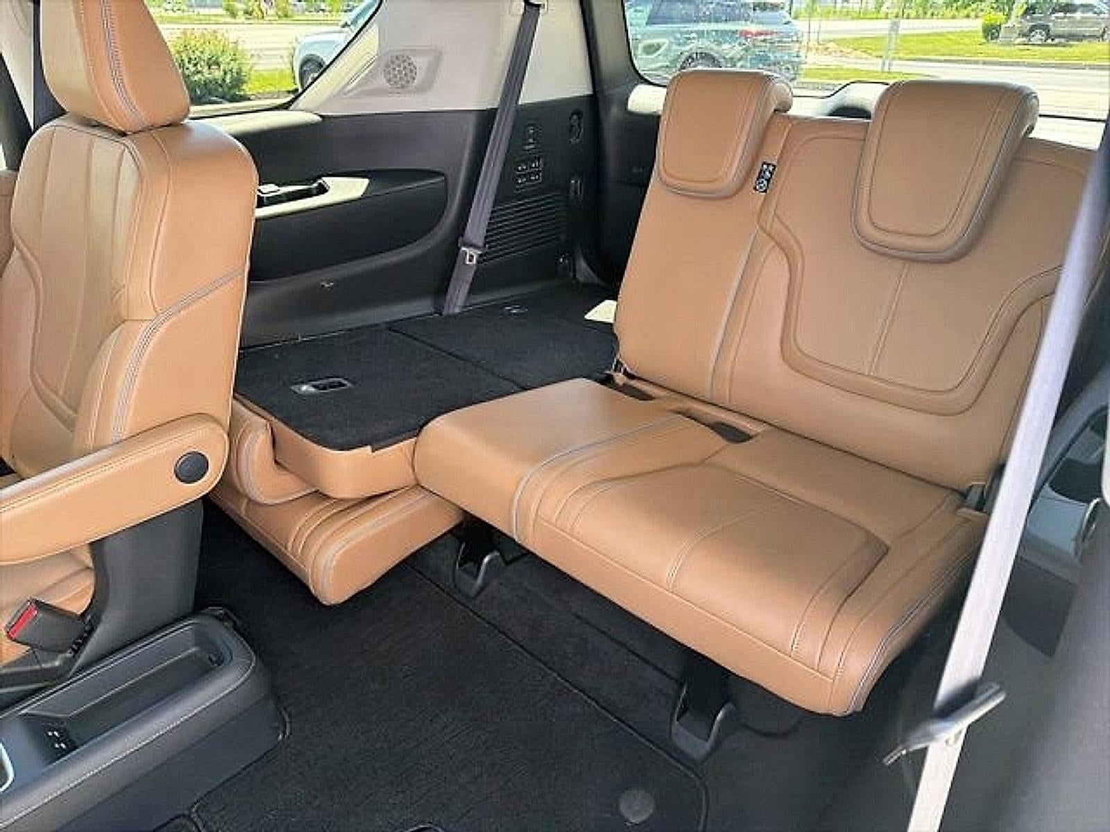 2025 INFINITI QX80 SENSORY AWD
