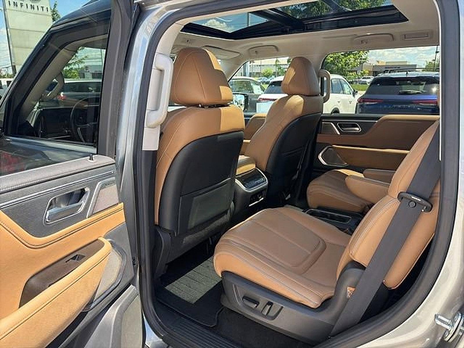 2025 INFINITI QX80 SENSORY AWD