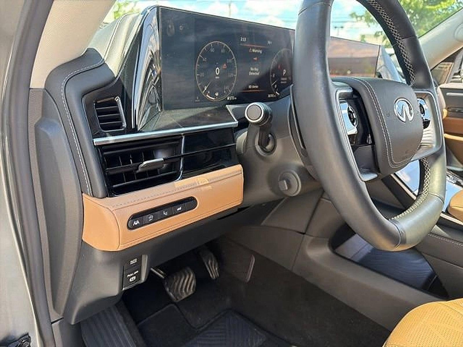 2025 INFINITI QX80 SENSORY AWD
