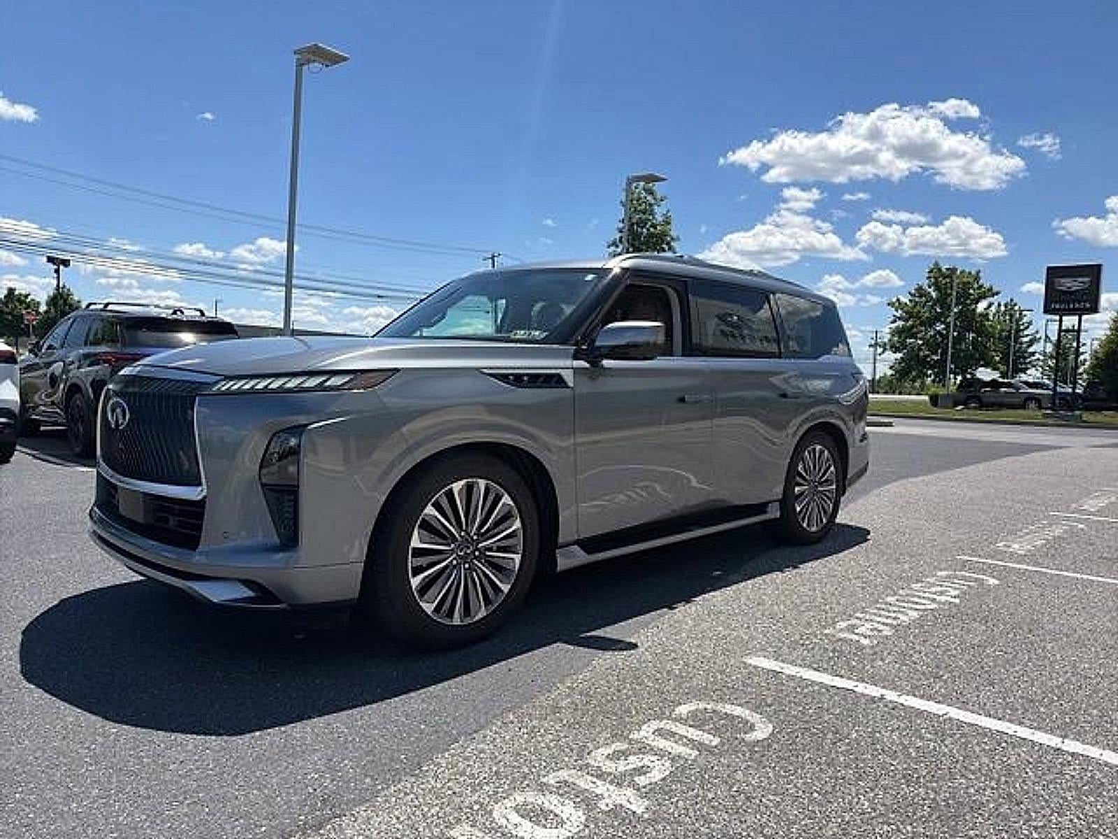 2025 INFINITI QX80 SENSORY AWD