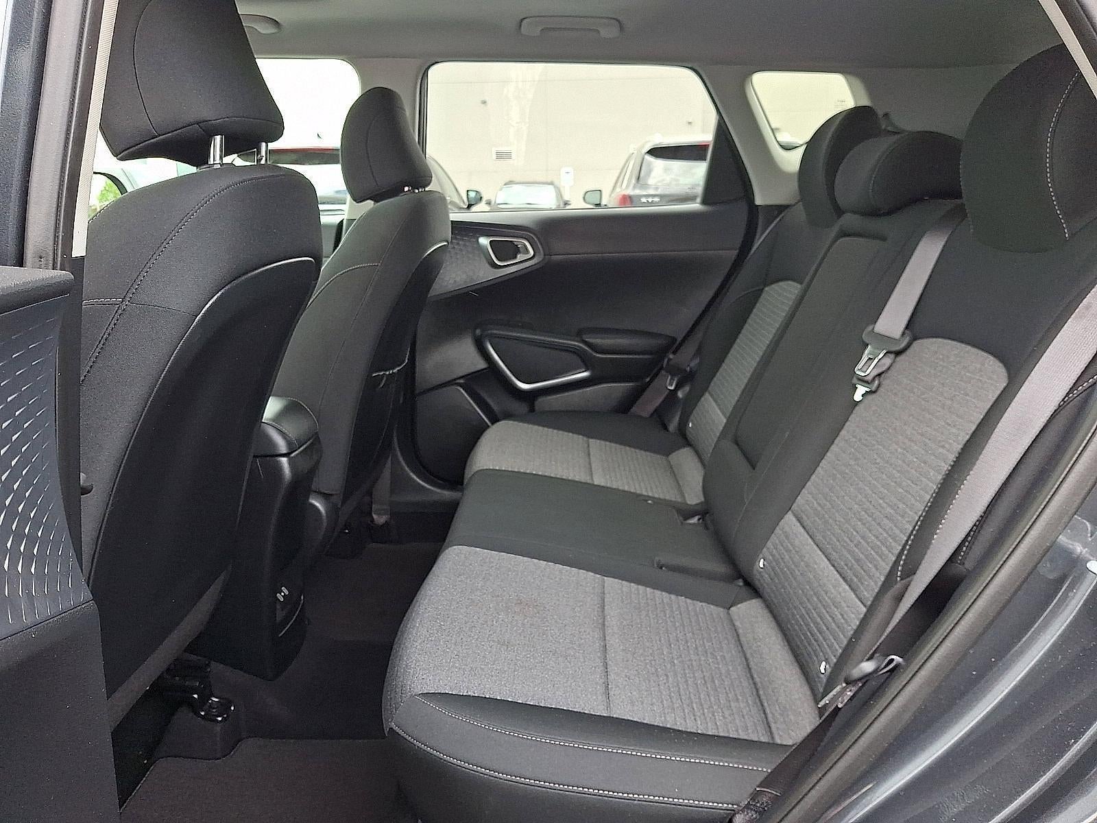 2023 Kia Soul EX IVT