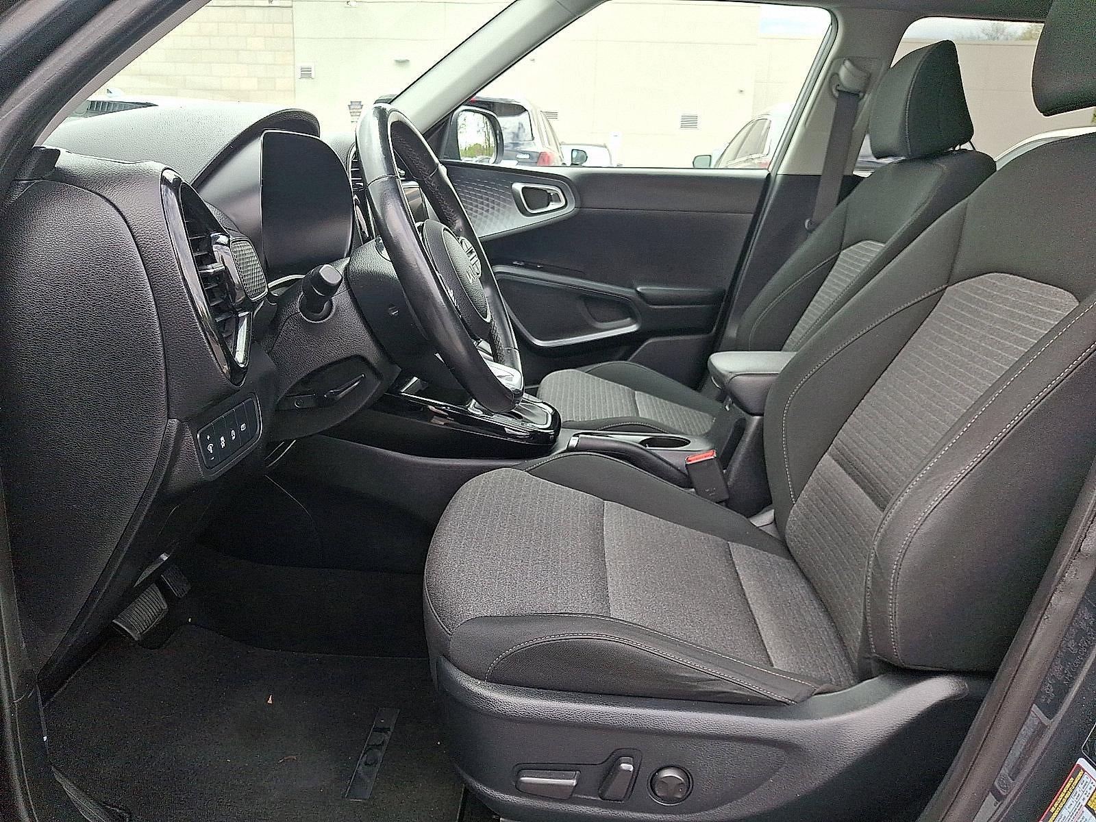 2023 Kia Soul EX IVT