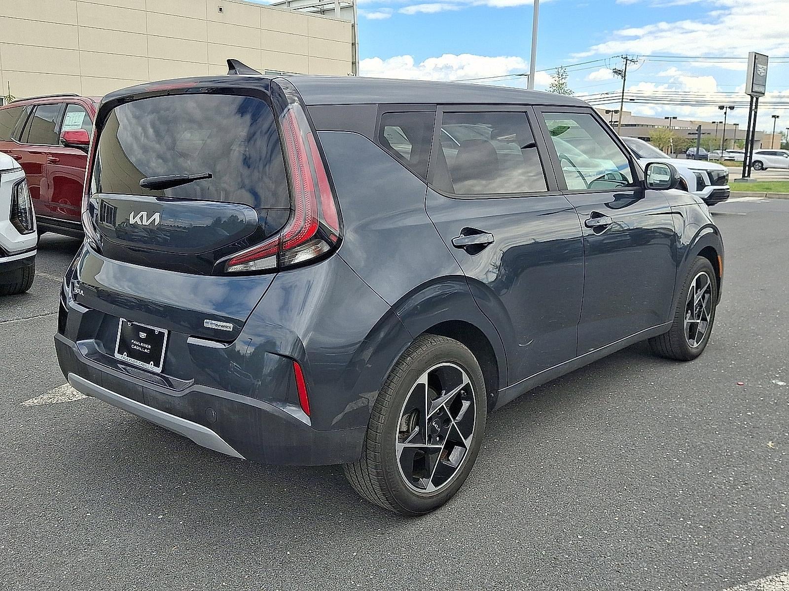 2023 Kia Soul EX IVT