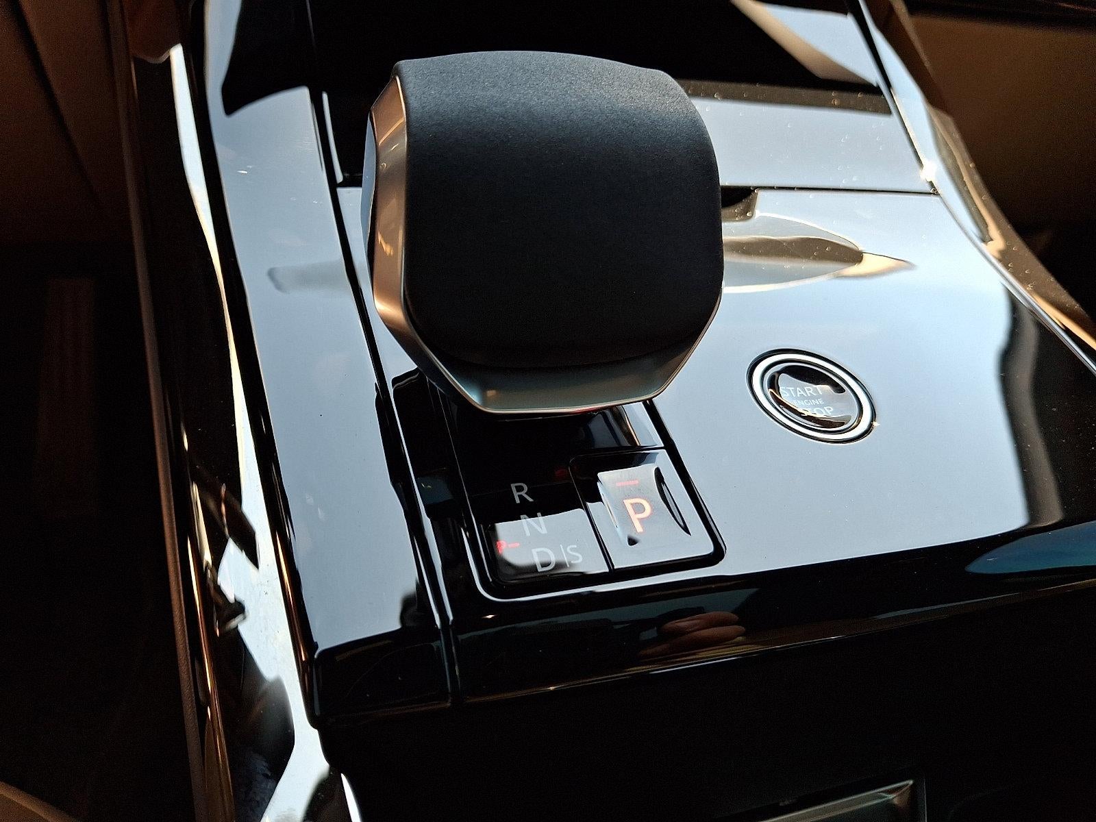 2025 Land Rover Range Rover Sport P360 SE