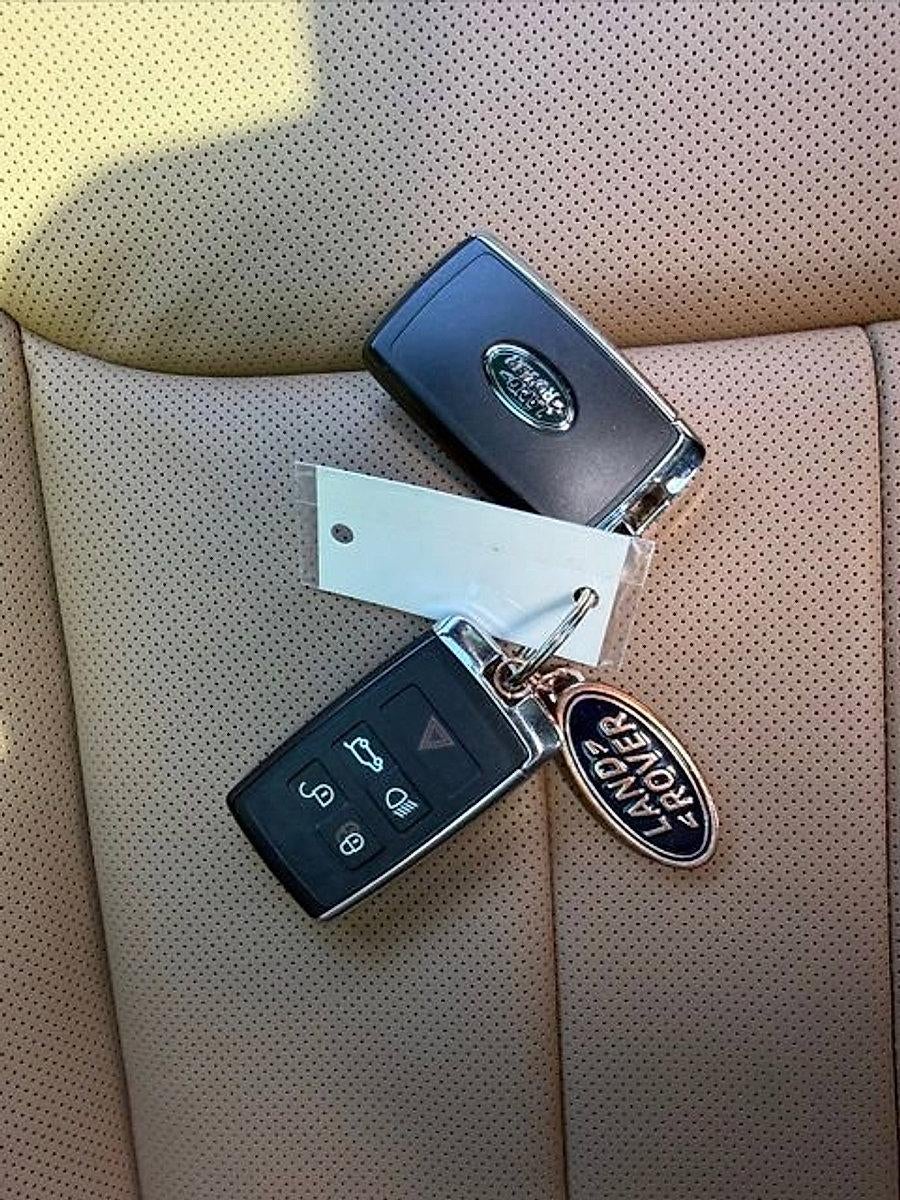 2025 Land Rover Range Rover Sport P360 SE