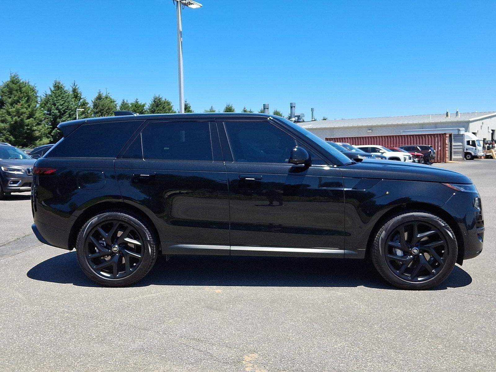 2025 Land Rover Range Rover Sport P360 SE