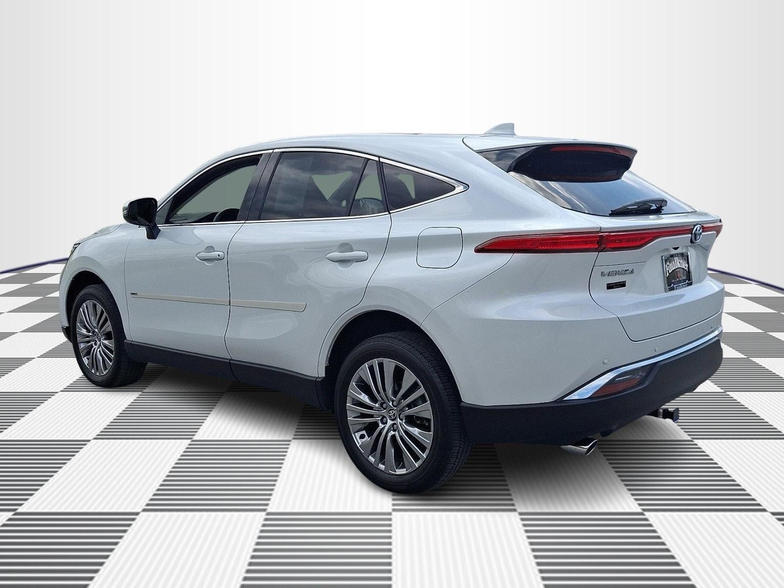 2023 Toyota Venza Limited AWD (Natl)