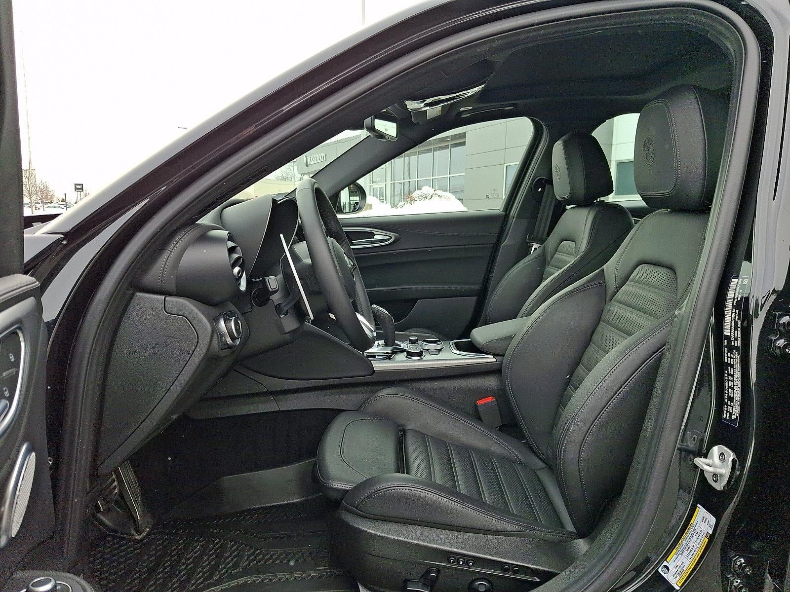 2025 Alfa Romeo Giulia AWD