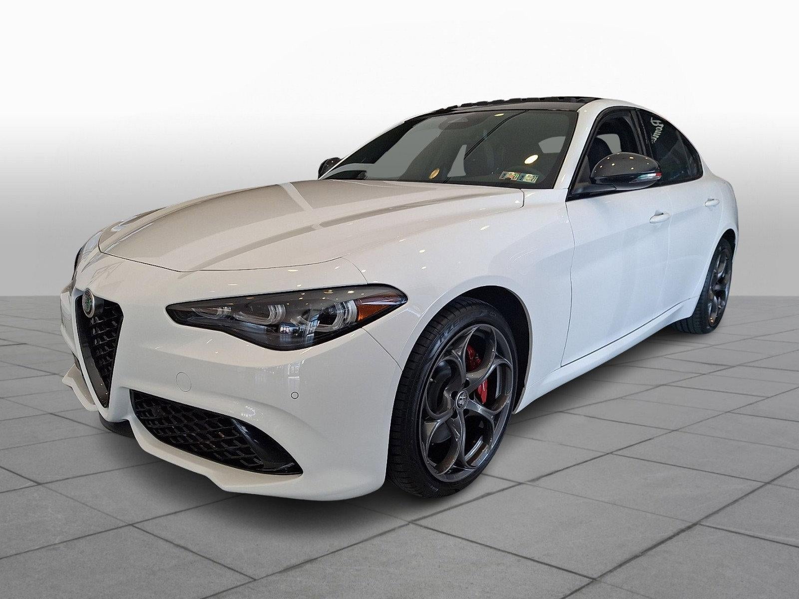2025 Alfa Romeo Giulia Special Edition AWD *Ltd Avail*