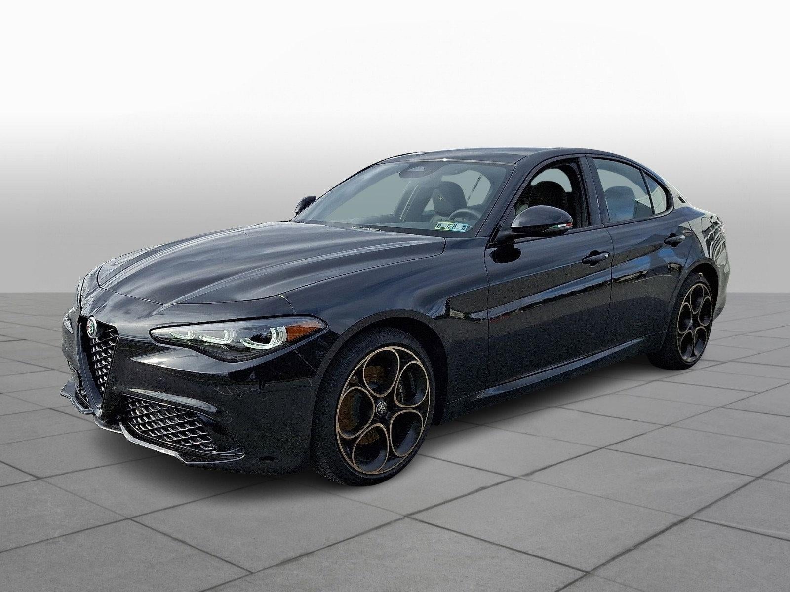 2025 Alfa Romeo Giulia Intensa AWD