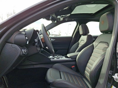 2025 Alfa Romeo Giulia Intensa AWD