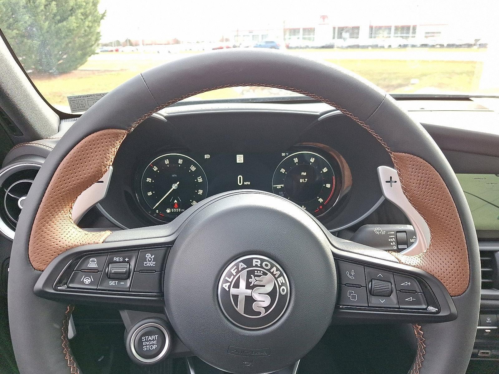 2025 Alfa Romeo Giulia Intensa AWD