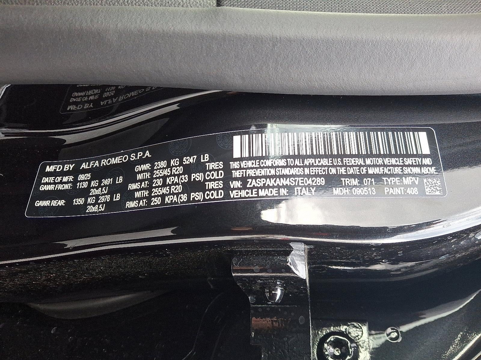 2025 Alfa Romeo Stelvio AWD