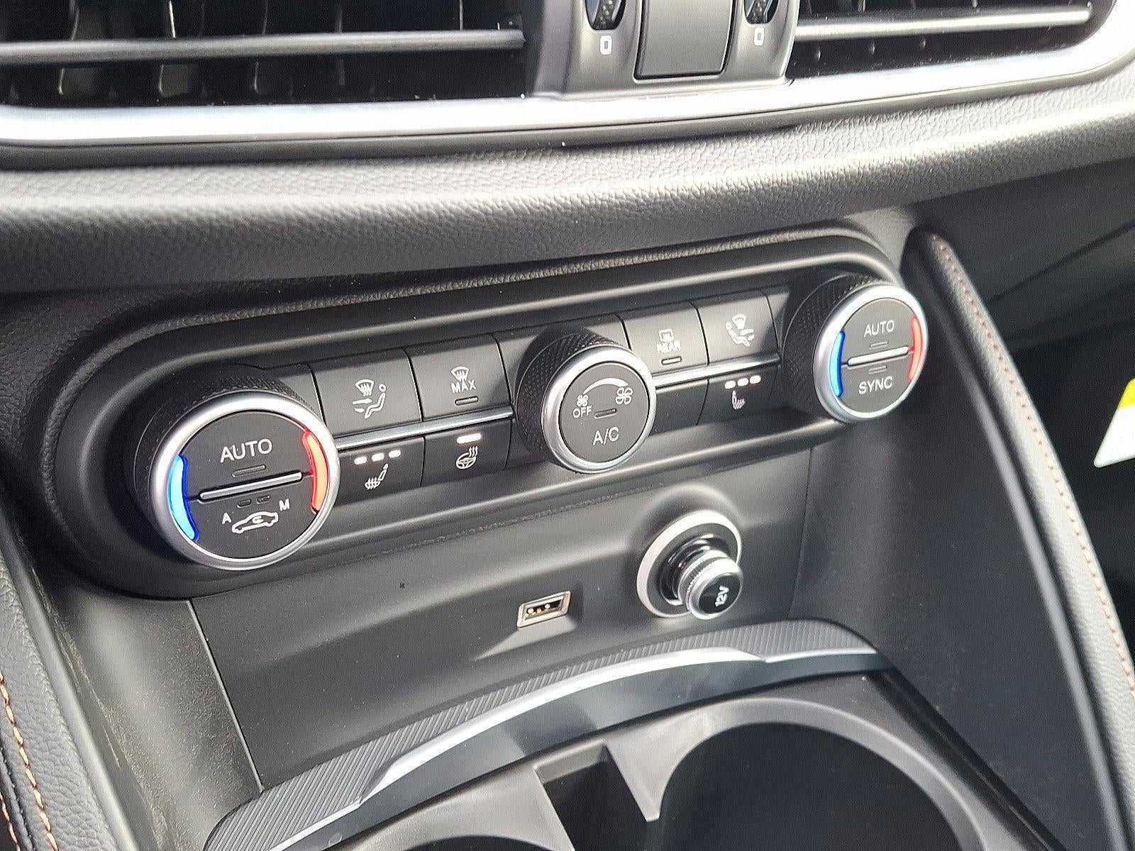 2025 Alfa Romeo Stelvio AWD