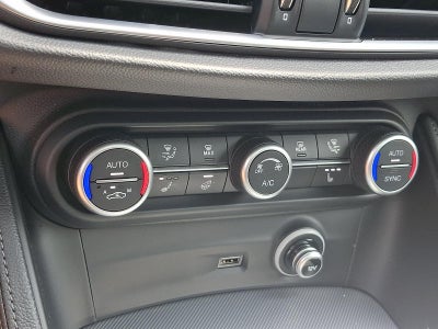 2025 Alfa Romeo Stelvio AWD