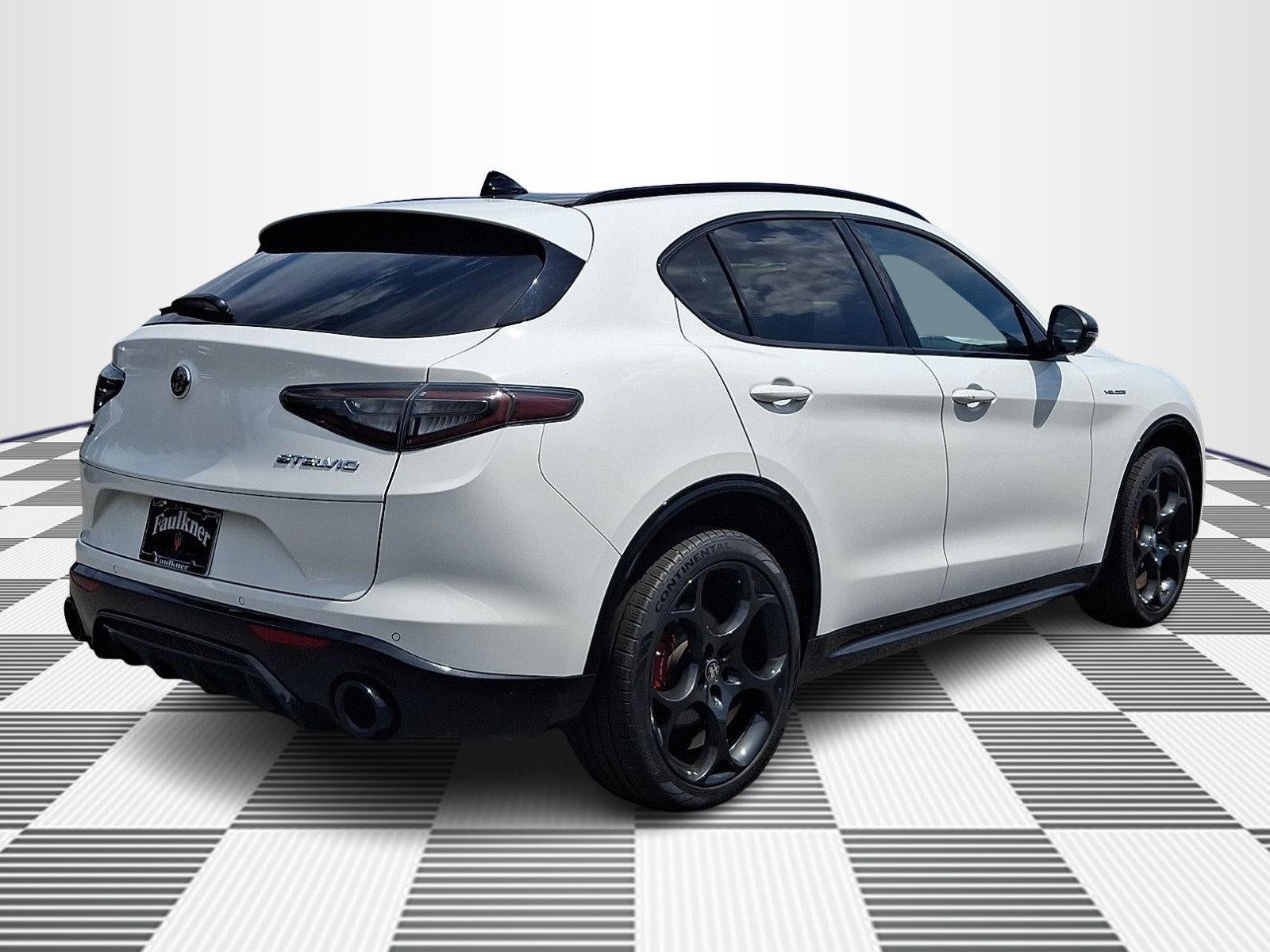 2025 Alfa Romeo Stelvio AWD