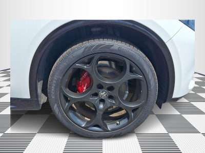 2025 Alfa Romeo Stelvio AWD