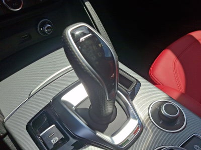 2025 Alfa Romeo Stelvio AWD